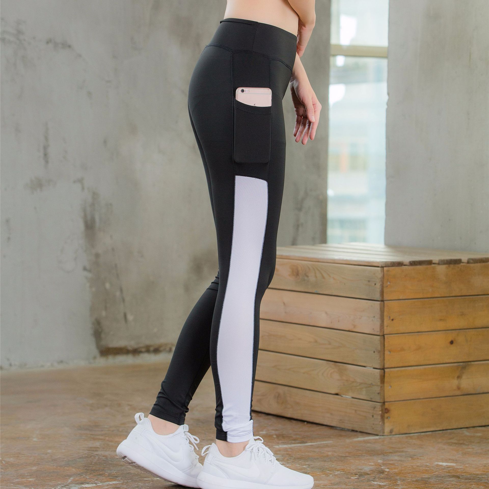 💪 Energy Seamless High-Waist Yoga Leggings with Pockets FitiqueFit