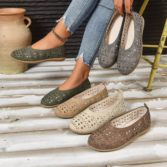 Large-size Women's Pumps
