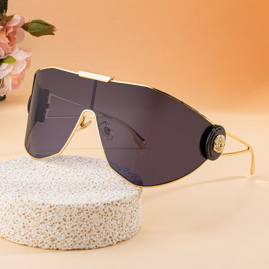 New FashionStyle Full-Frame Sports Sunglasses for Women, Integrated Lens, Outdoor Cycling UV Protection