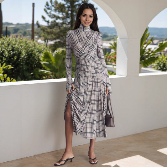 Stand up collar long sleeved plaid pleated dress