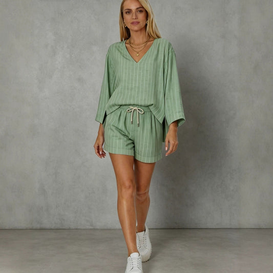 Loose V-neck long sleeved shorts striped set