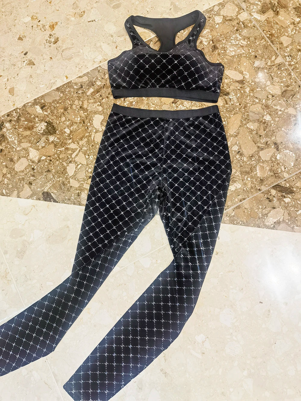 🖤 Women's Outdoor Fitness Camis & Black Tracksuit Set FitiqueFit