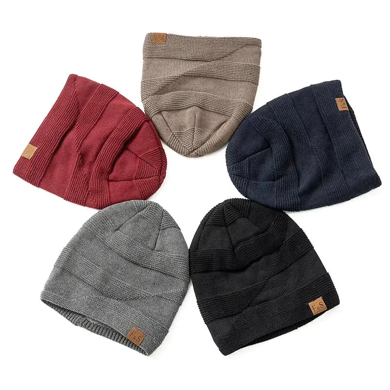 New FS clip-on casual knitted hat for men outdoor windproof and cold warm hat plus velvet ear protection pile hat FitiqueFit