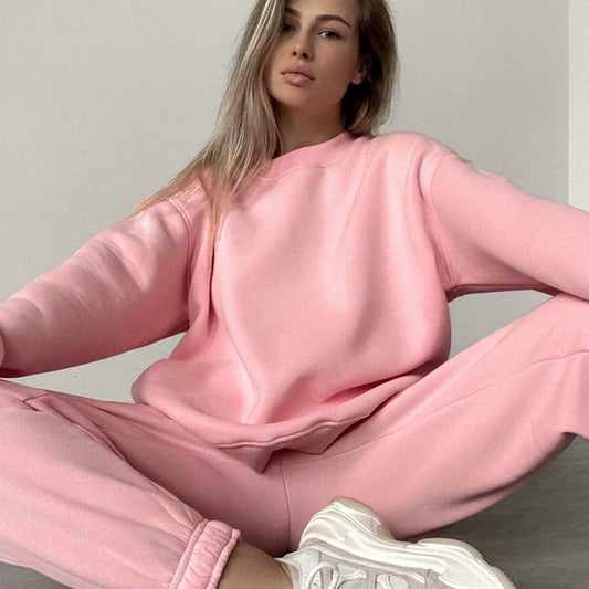 Fashionable Loose-fit Crewneck Sweatshirt With Long Sleeves And Casual Athletic Pants