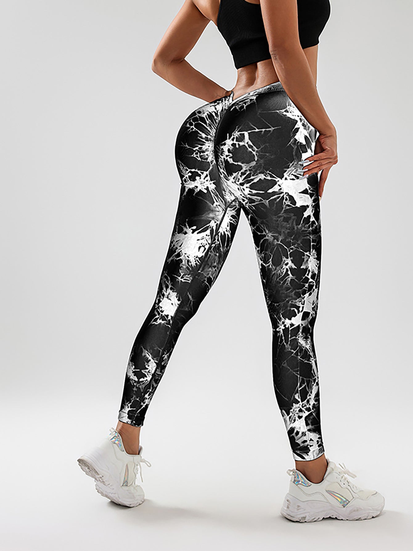 Tie-Dye Slimming Yoga Leggings – Butt Lifting Women's Yoga Pants FitiqueFit