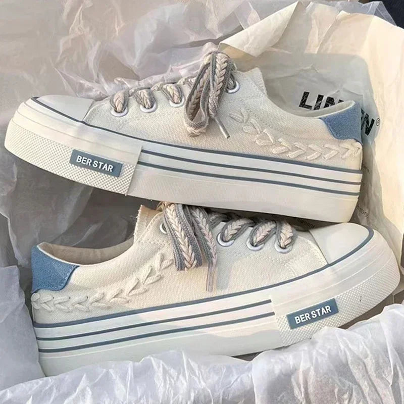 Women Outdoor Trainers Platform Canvas Shoes Height Increasing Chunky Sneakers Young Girls Outdoor Training Women Casual Shoes 