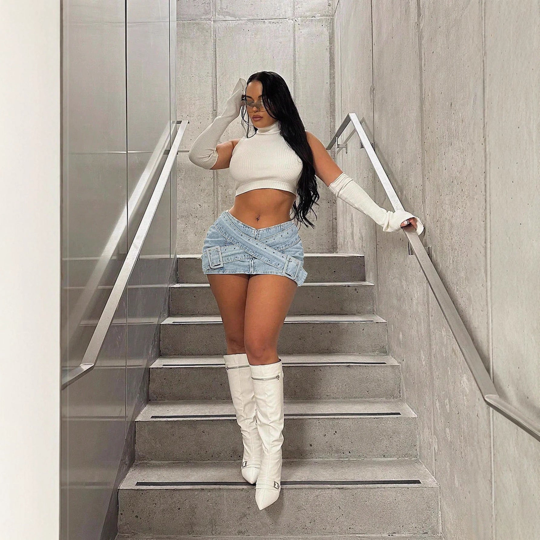 Fashionable Light Blue Denim Mini Skirt with Cross-Over Buckle Design, Bodycon Style 