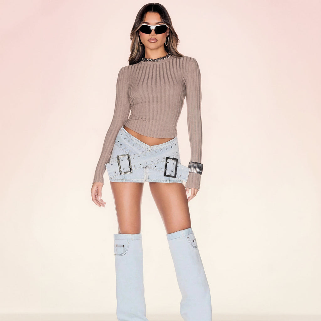 Fashionable Light Blue Denim Mini Skirt with Cross-Over Buckle Design, Bodycon Style 