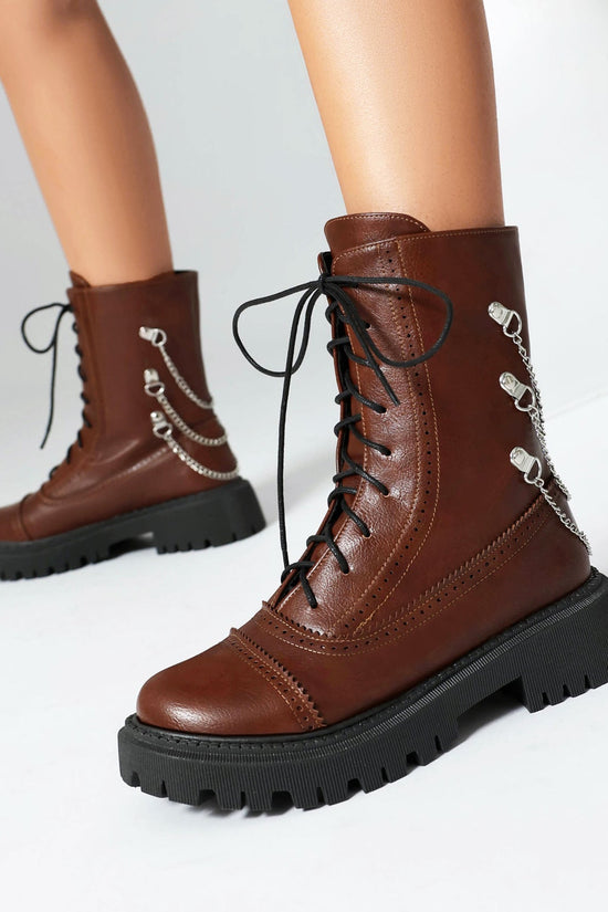 Large-size Womens Chunky-heeled Mid-calf Dr Martens Boots For Fall And Winter 