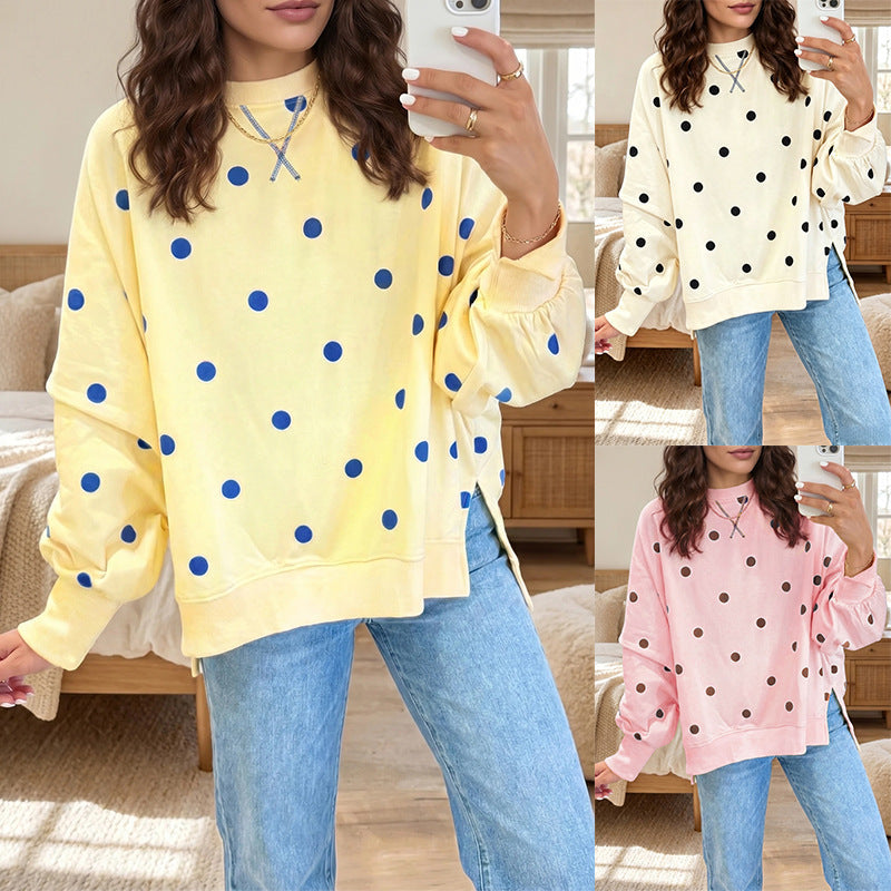 Women's loose hoodie with polka dot print and contrasting colors 