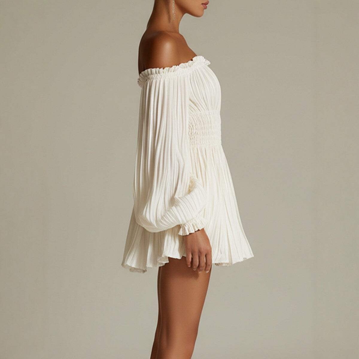 Elegant One-Shoulder Pleated Fitted Long Sleeve Dress for Women 