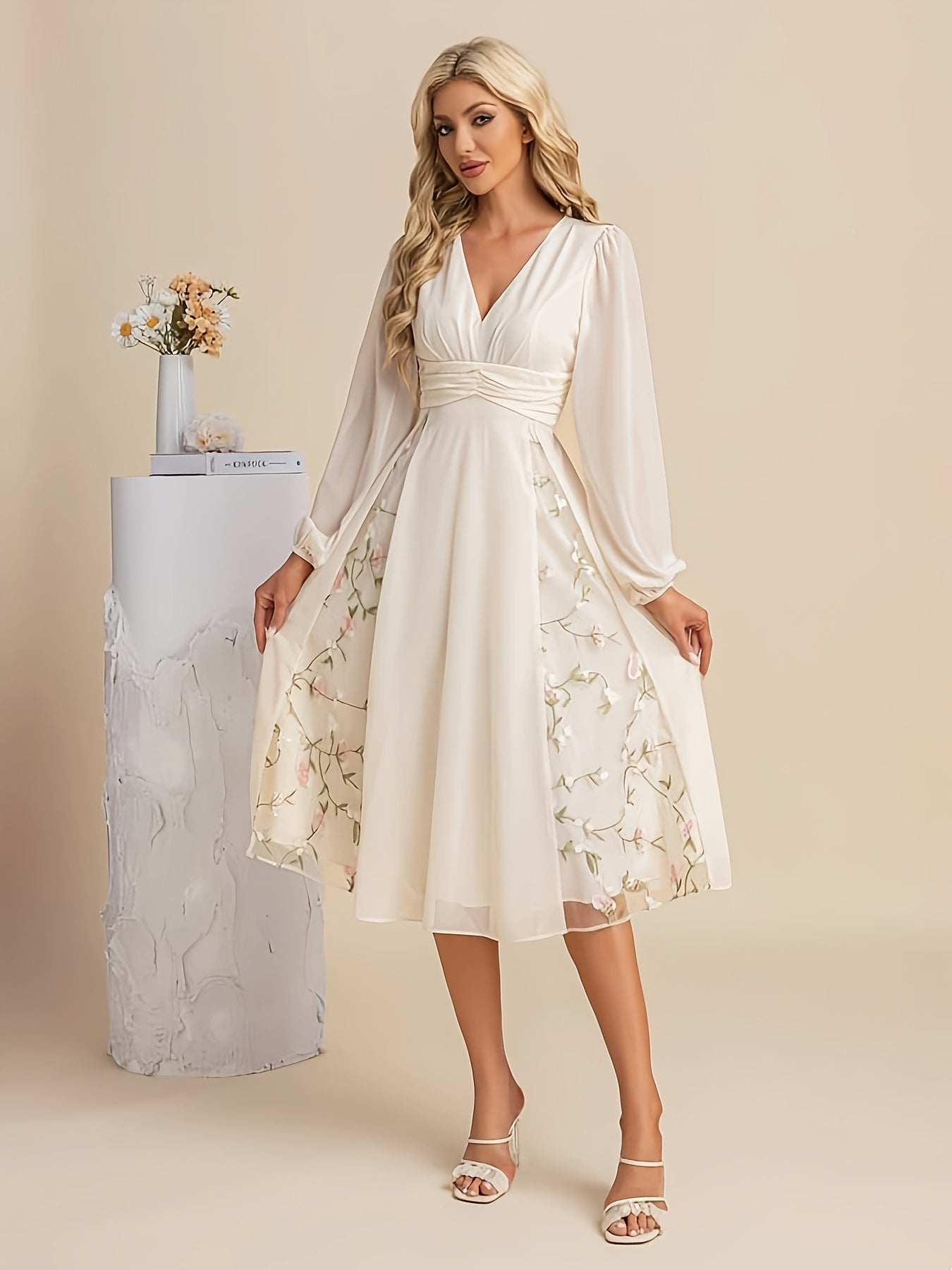 Floral Long-Sleeve V-Neck Pleated Dress For Women 