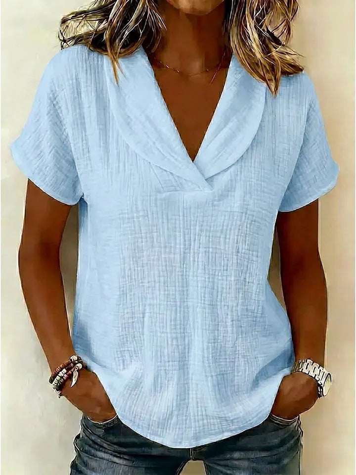 Women's Knitted Short-Sleeve Top With Butterfly Collar 
