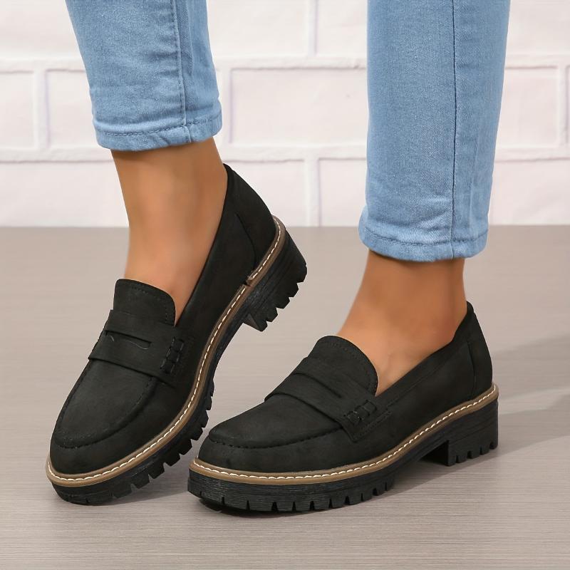 Women's Solid Color Fashionable Thick-soled Loafers 
