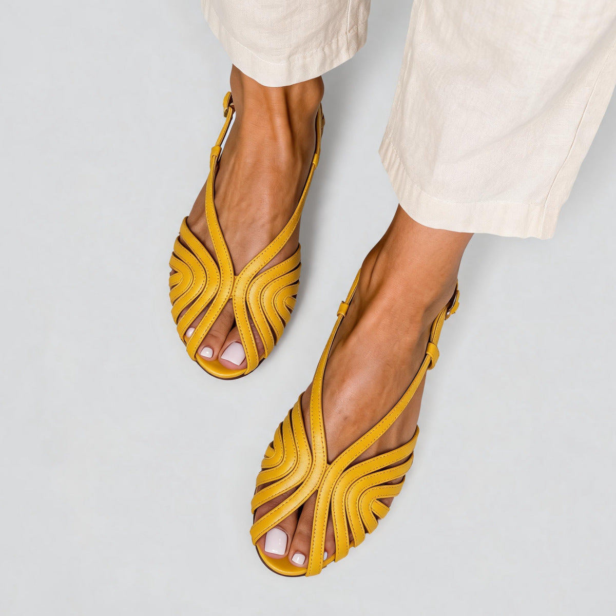 Made to order ships in 3–5 days Low heeled fish mouth strap beach casual women's sandals 