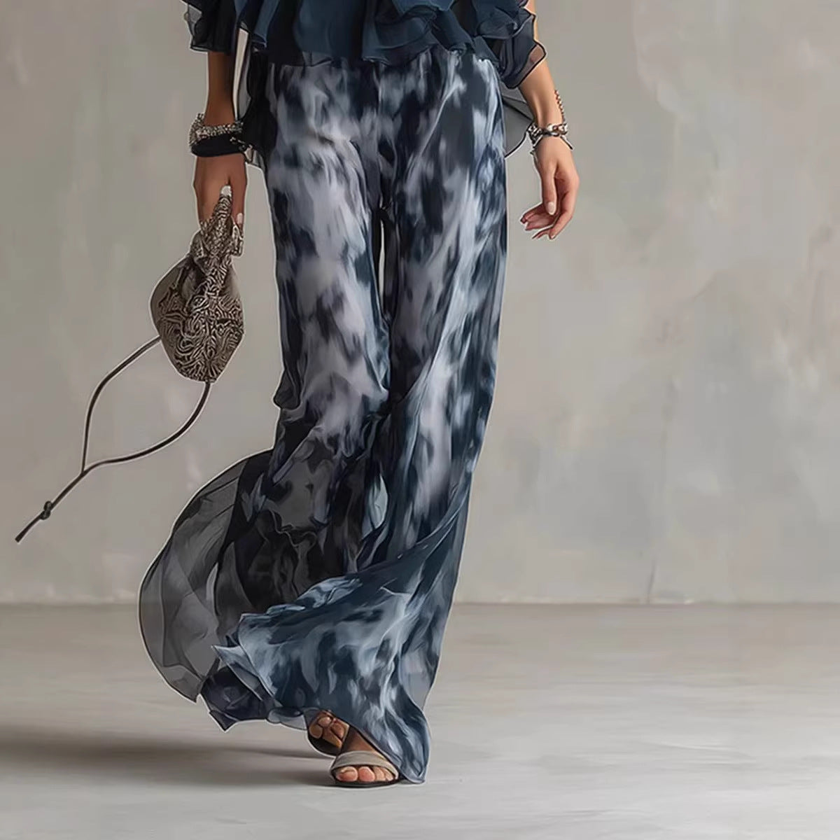 Sleeveless camisole collar top and printed wide leg pants chiffon set 