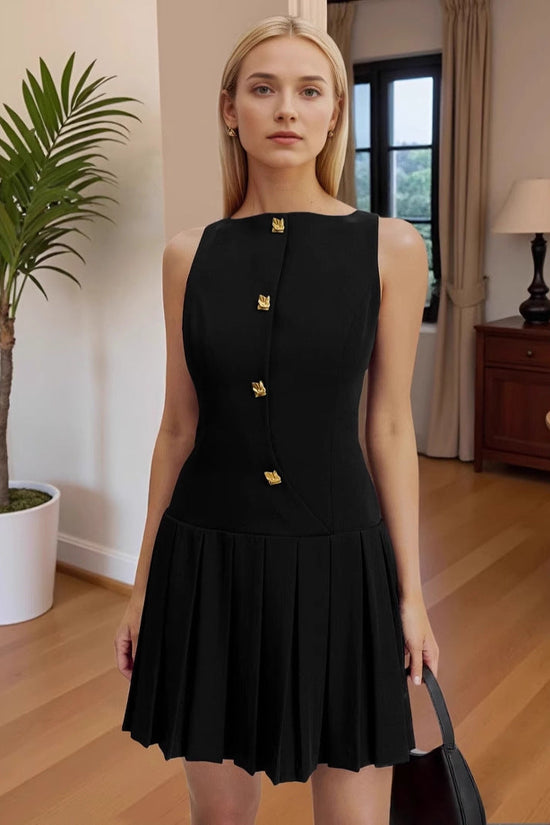 Wrinkled waist cinching solid color sleeveless short dress 