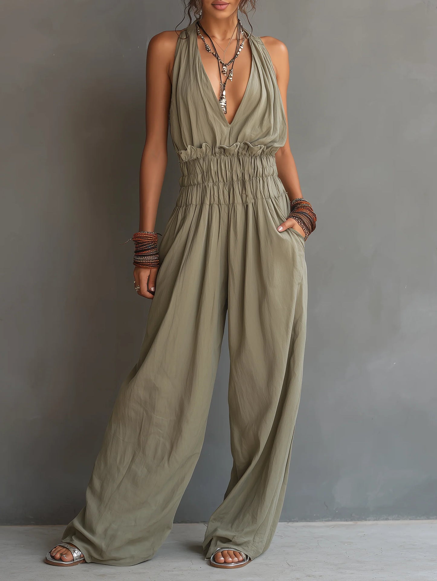 Strap-style V-neck Sleeveless Waist-cinching One-piece Suit 