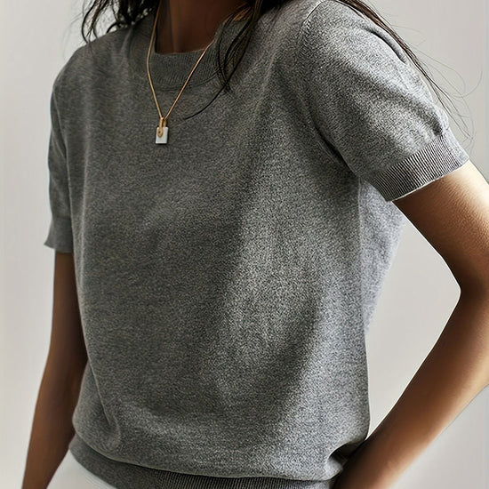 Women's Soft Stretch T-Shirt - Minimalist Everyday Top For Office & Casual Wear 