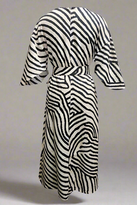 Women's Elegant Geometric Print Batwing Sleeve Round Neck Flowy Maxi Dress Spring Summer Casual Or Fashion Dress CJ US