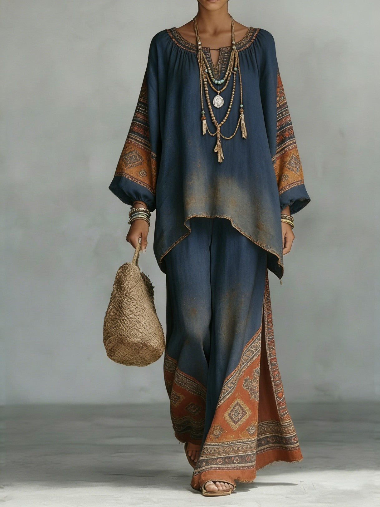 Women's Fashionable Printed Crew-Neck Casual Long-Sleeve Set 