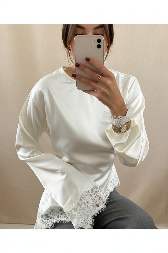 Round neck solid color long sleeved irregular hem T-shirt for women 