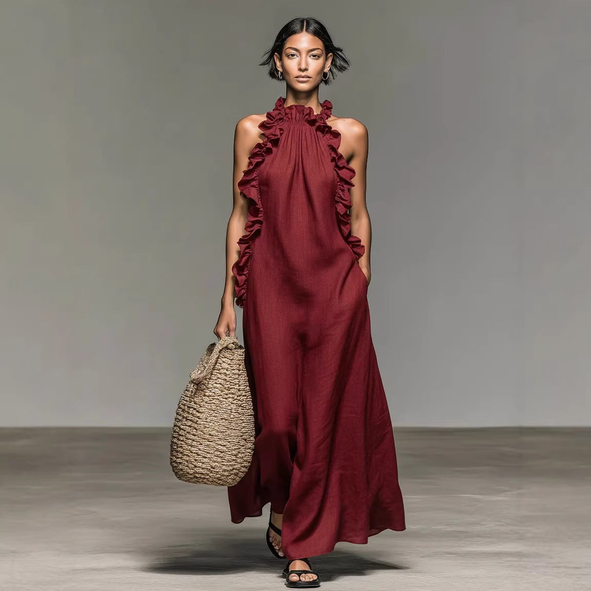 Resort-style Ruffled Halterneck Sleeveless Dress Loose-fitting And Figure-flattering Maxi Skirt 