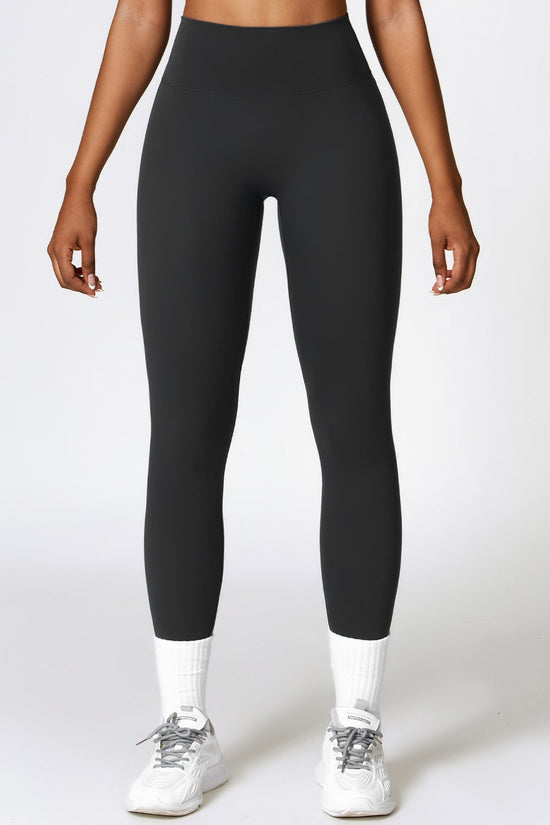 High waisted and hip lifting yoga pants for women 