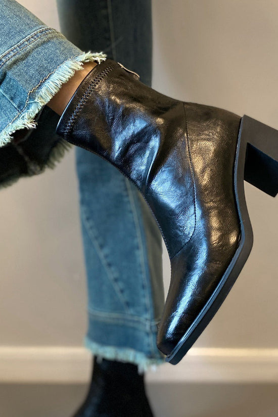 Commuter High Heel Stretch Retro Boots With Chunky Heels CJ