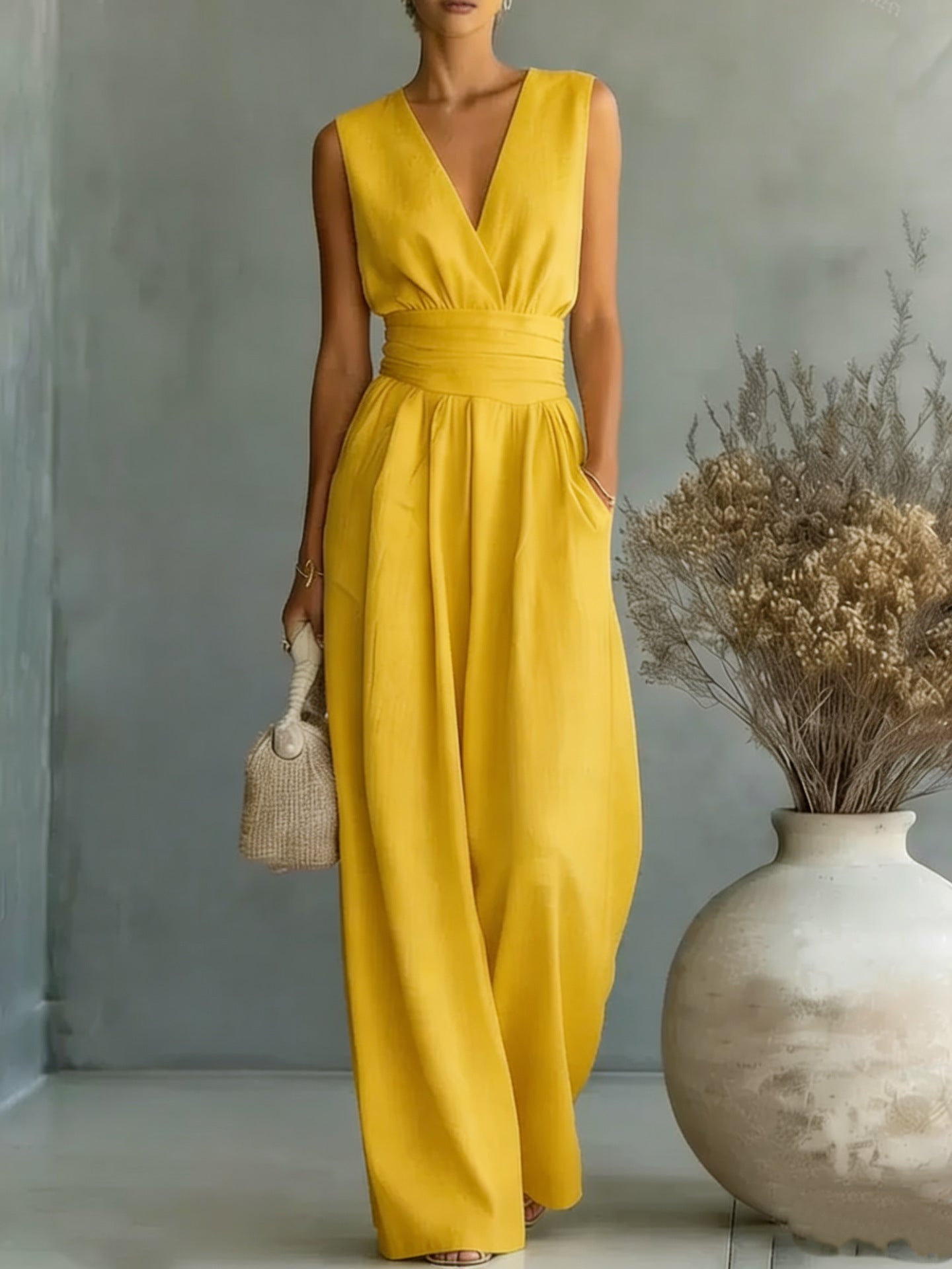 Womens Elegant Sleeveless Waist-Cinching V-Neck Sophisticated Jumpsuit 