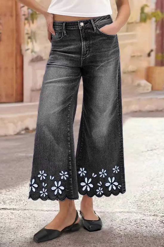 Chrysanthemum Embroidered Casual Stretch Womens Cropped Denim Jeans 