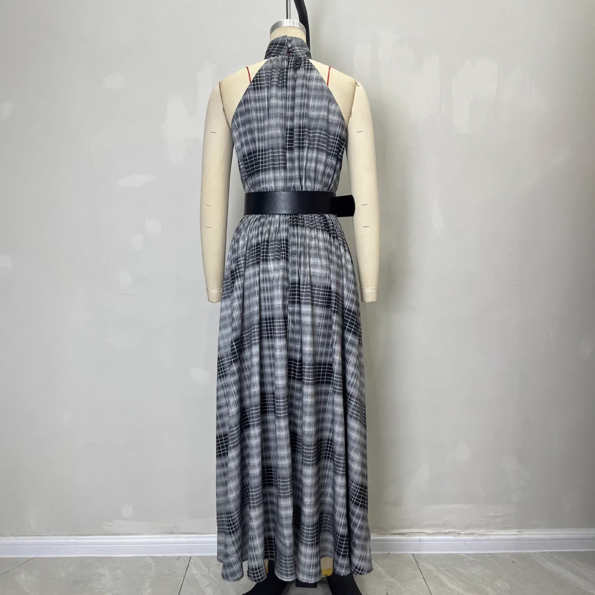 Sleeveless plaid high waisted lace up A-line long skirt 