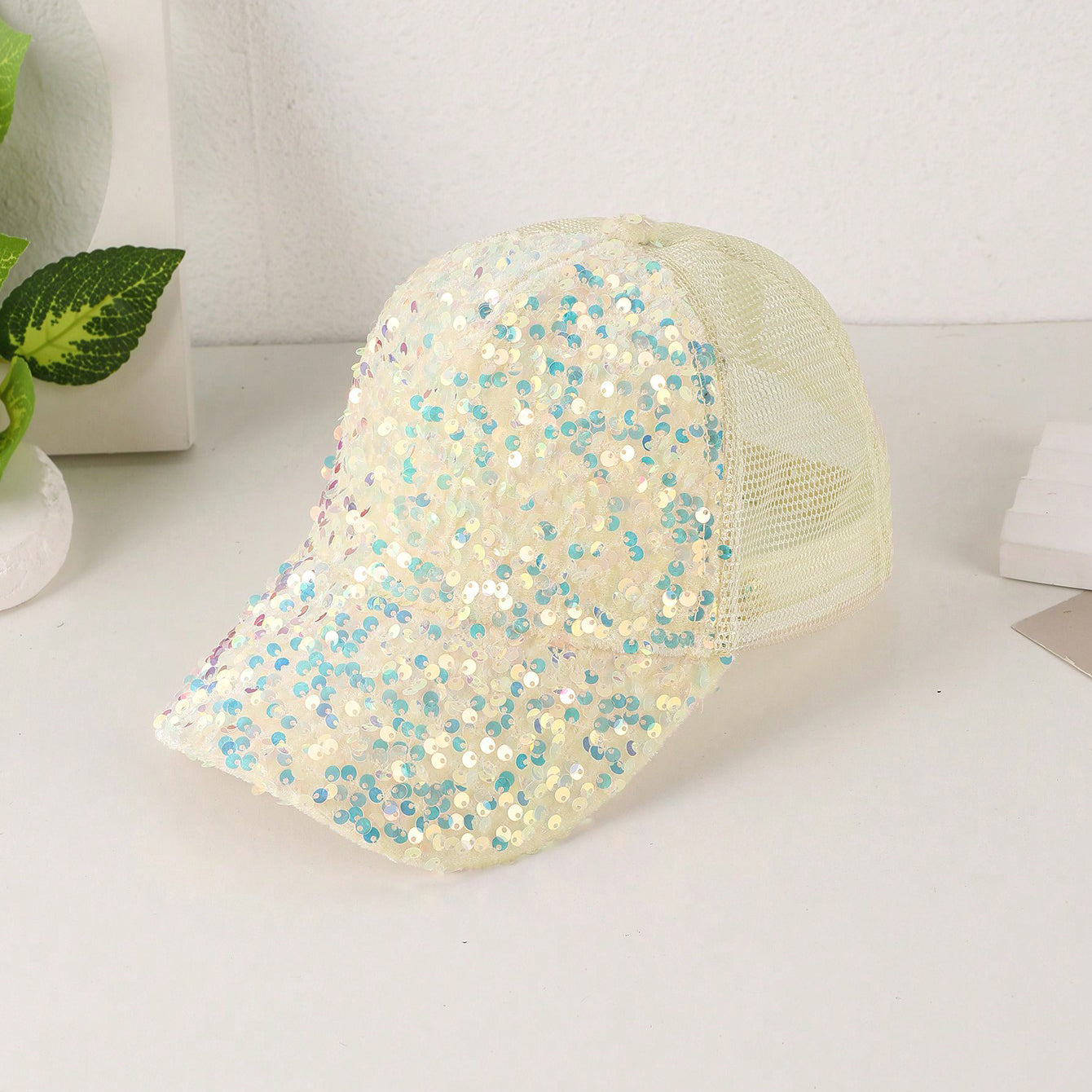 Colorful Sequin-embroidered Mesh Fabric Breathable Beanie With Sunshade Trendy Fashion Style Baseball Cap For Daily Outings, Parties, Outdoor Activities 
