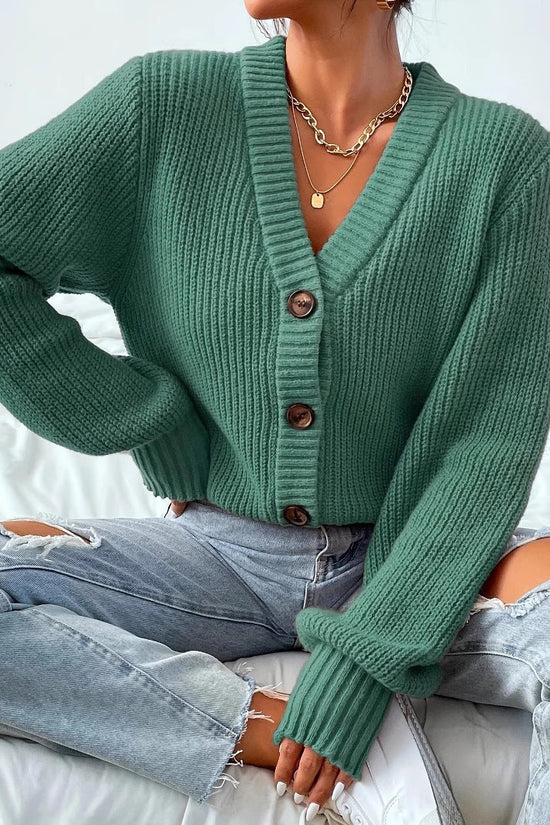 AutumnWinter Knitted Cardigan A Versatile Outerwear Piece 
