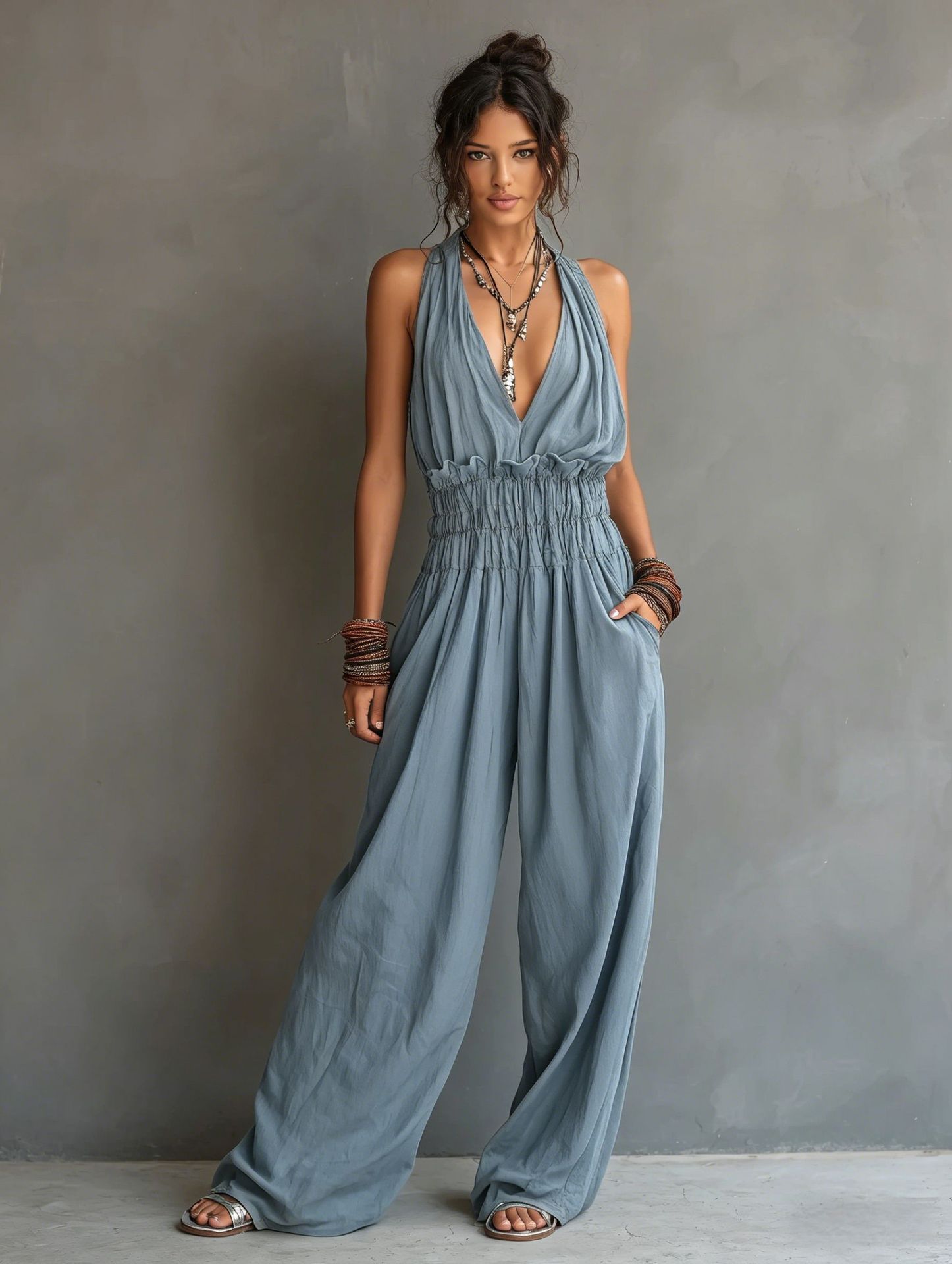 Strap-style V-neck Sleeveless Waist-cinching One-piece Suit 
