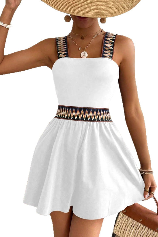 Casual Resort-style Wide-leg Jumpsuit With A Cinched Waist 