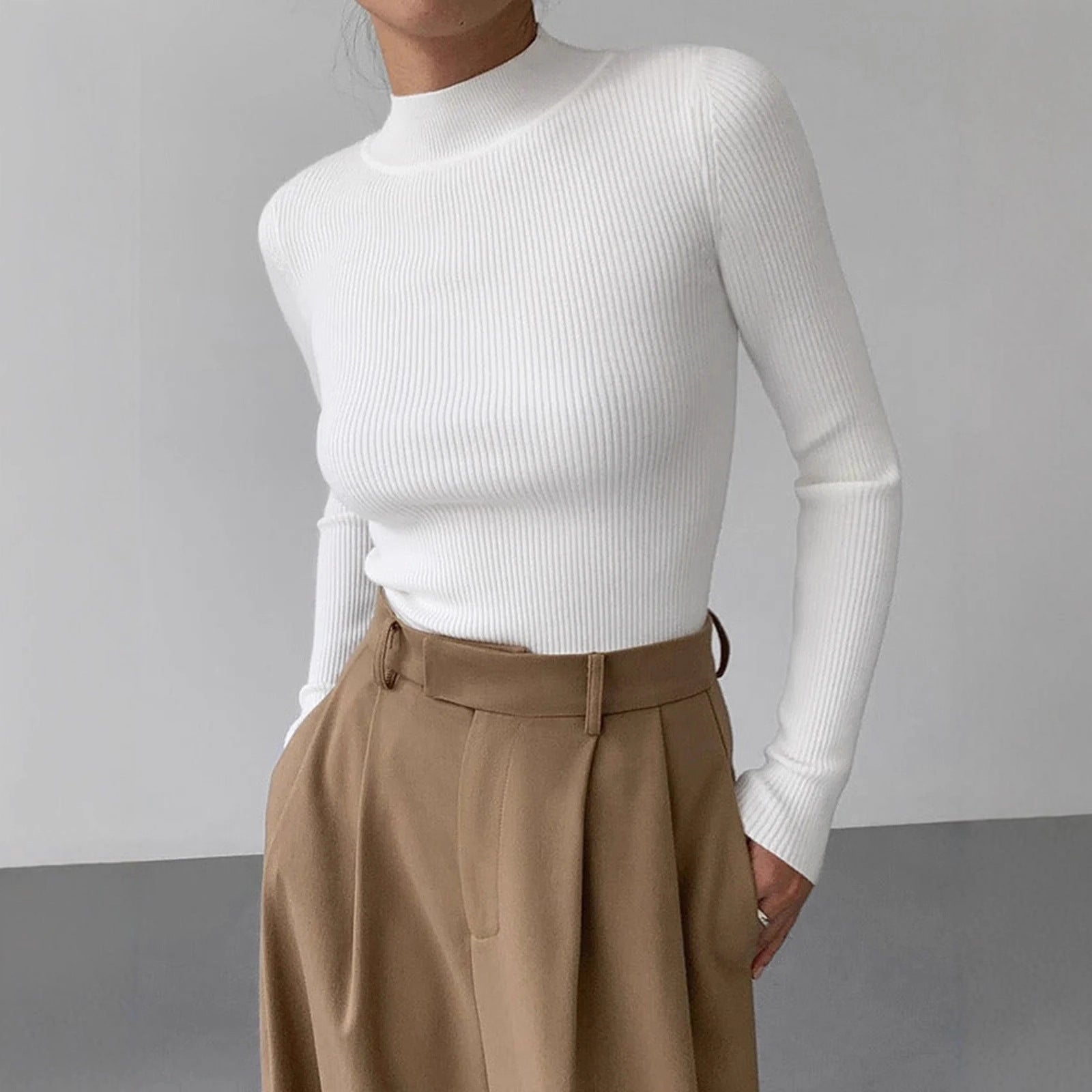 Womens Fashionable Tight-Fit Crew-Neck Knitted Top 