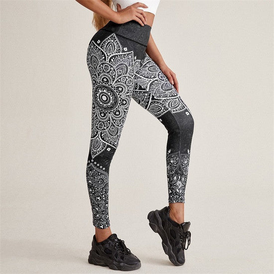 🖤 Plus Size High-Waist Compression Yoga Leggings with Pockets FitiqueFit