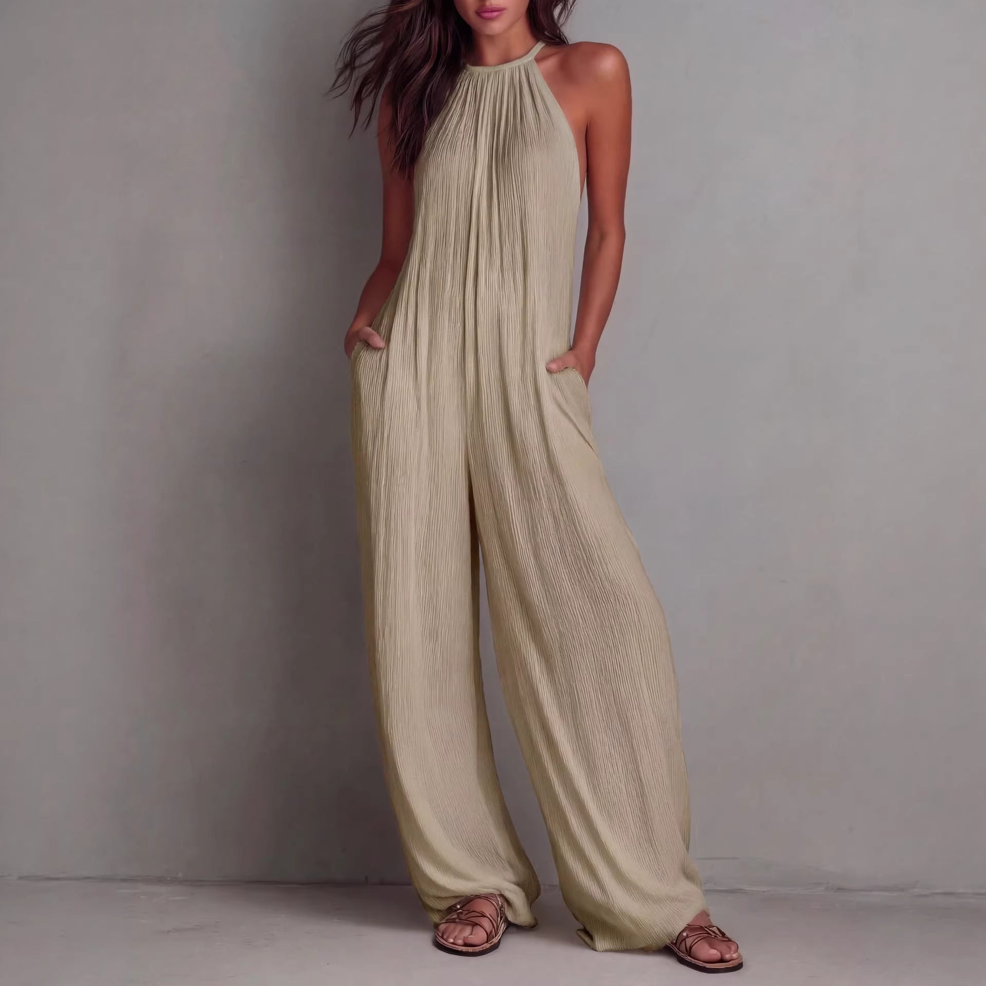 Resort-style White Pleated Open-back Wide-leg Jumpsuit 