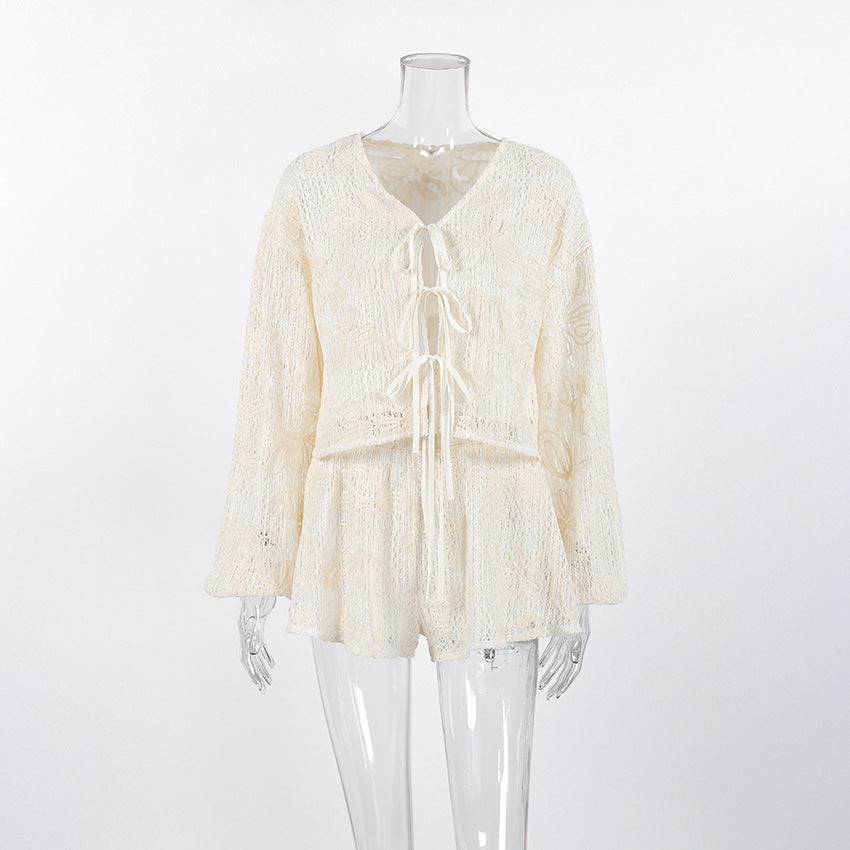 V-neck long sleeved lace up top and shorts two-piece set 