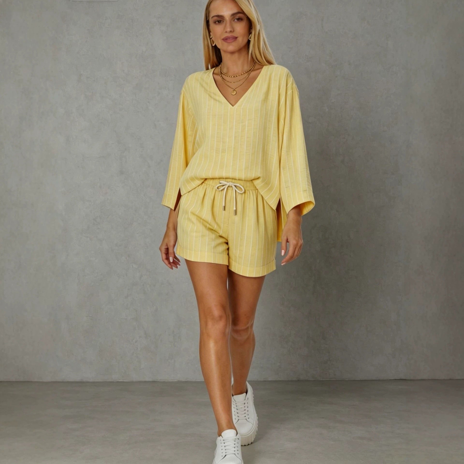 Loose V-neck long sleeved shorts striped set 