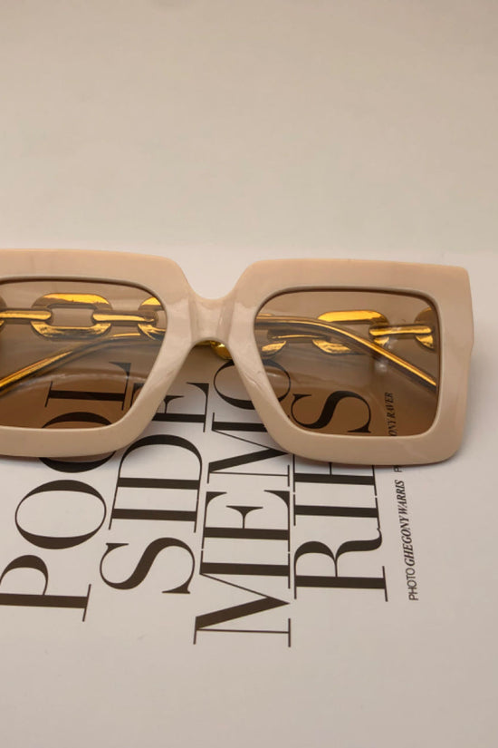 Square Chain Sunglasses for Women – Retro Large Frame Fashion Shades CJ