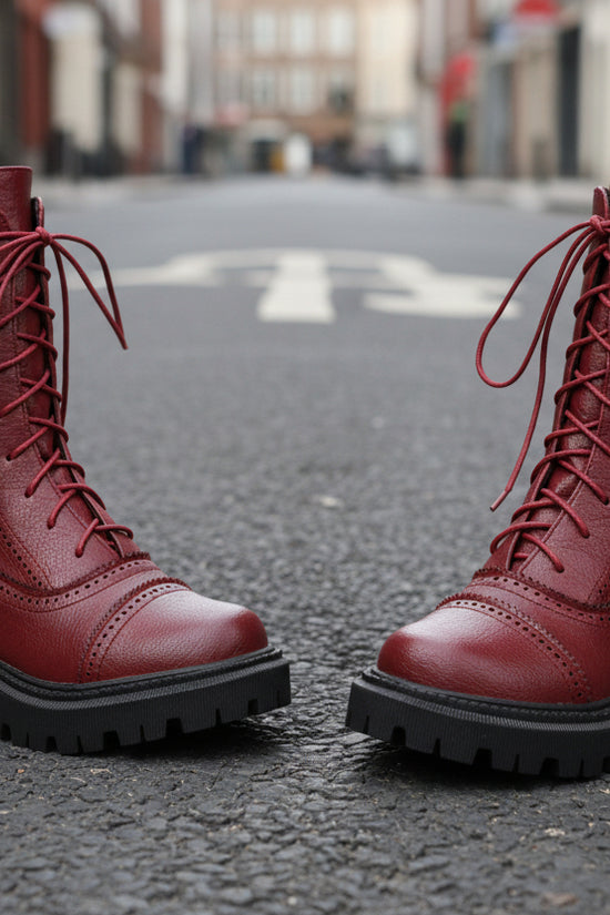 Large-size Womens Chunky-heeled Mid-calf Dr Martens Boots For Fall And Winter 