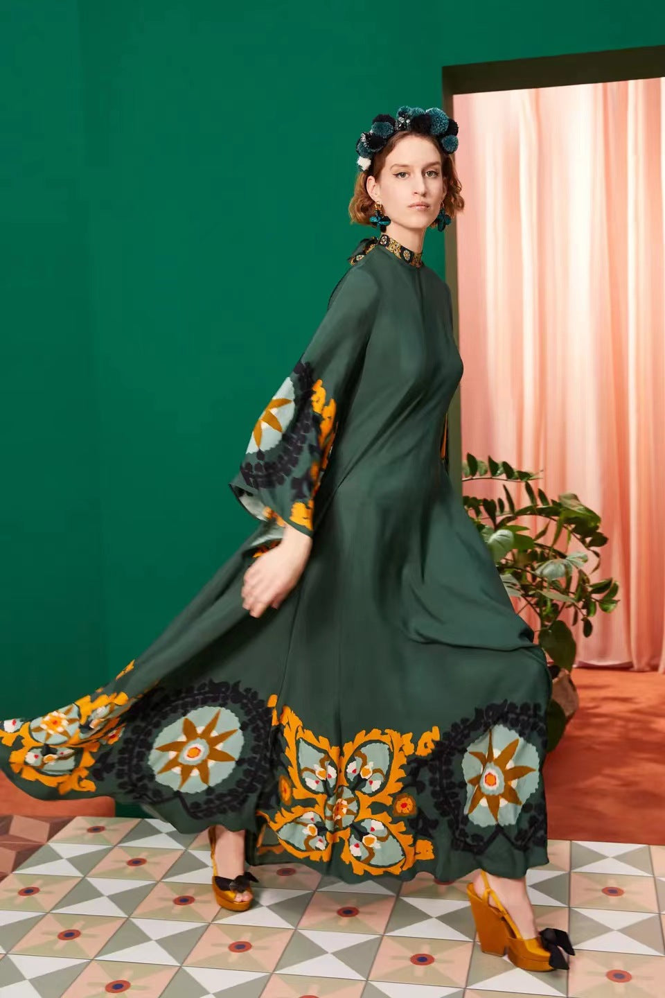 New European and American Summer Printed Seven Sleeve Stand up Collar Dress 