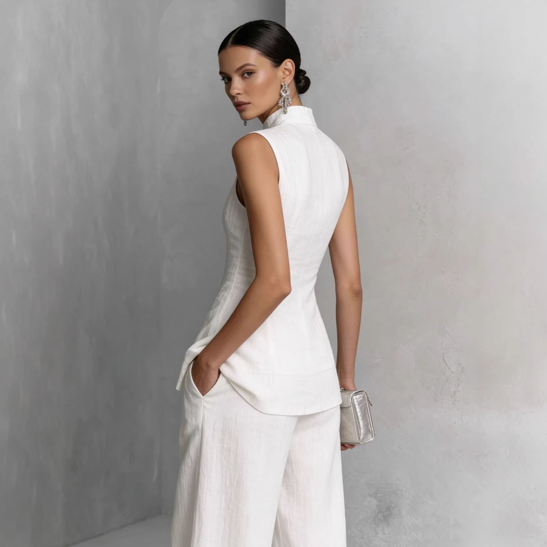 Solid color sleeveless pants set 