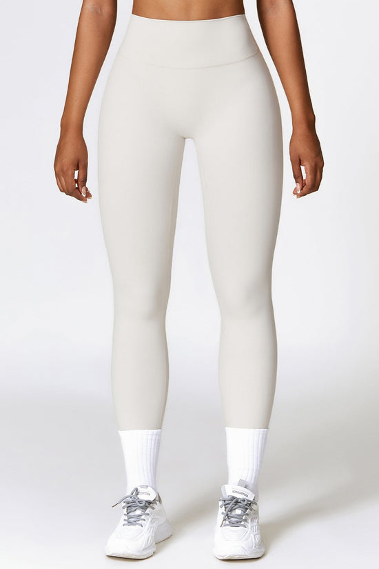 High waisted and hip lifting yoga pants for women 
