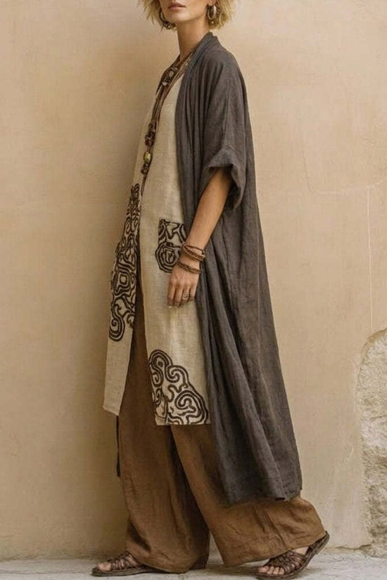 Loose Embroidered Long Robe Two-Piece Set for Women, Casual Wide-Leg Pants Outfit, Fashionable and Trendy 