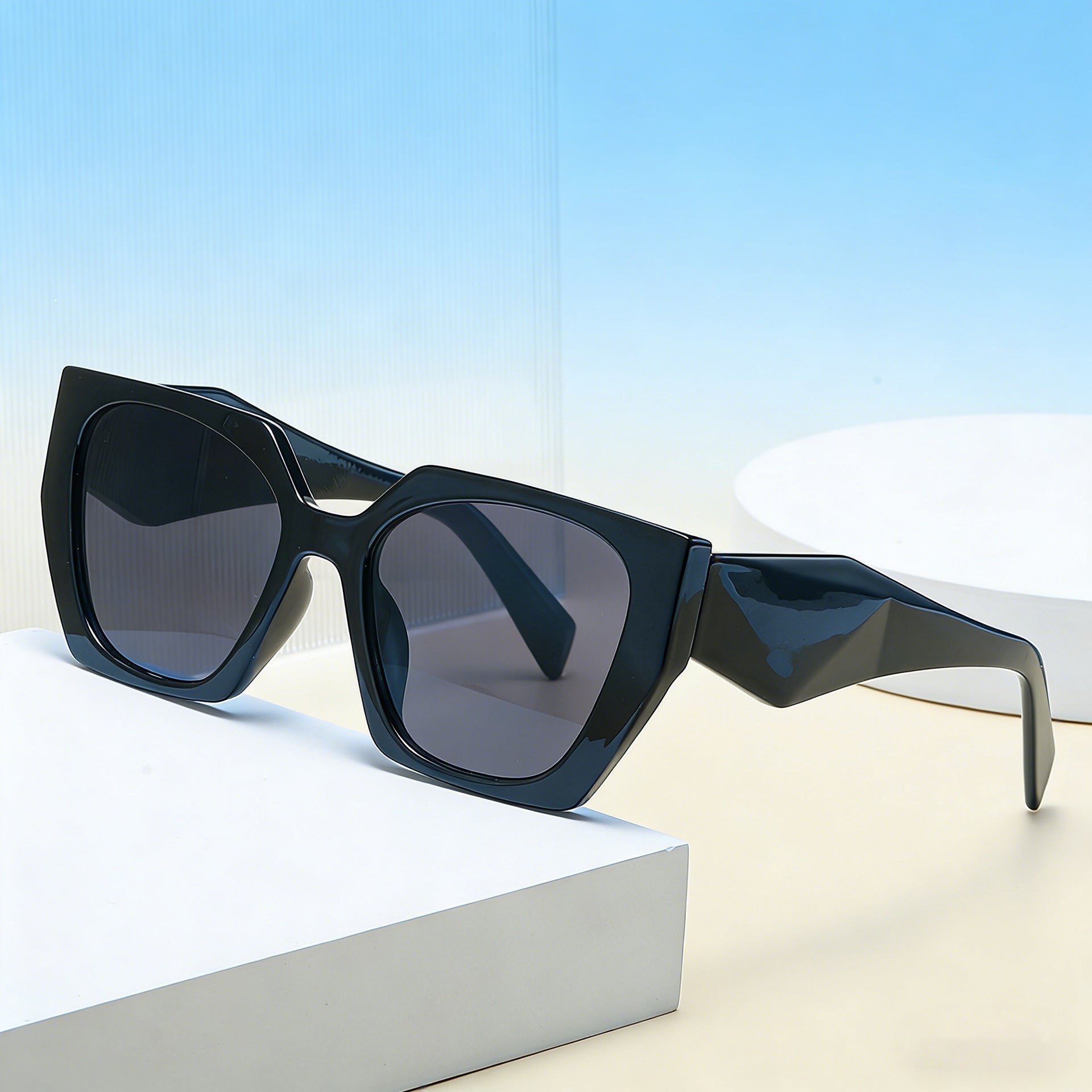 Fashion Cat Eye Wide Temple Sunglasses for Women, High-End  Full Frame Sun Glasses, Designer Style Eyewear 