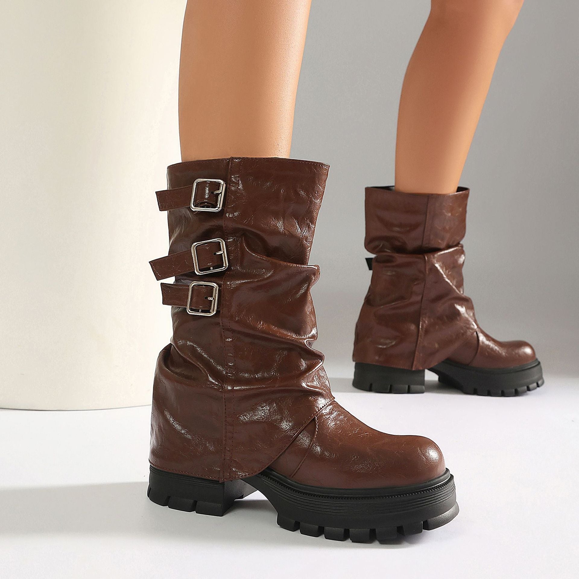 Autumn and winter thick soled high-heeled low cut women's boots with punk style leg cuffs and boots 