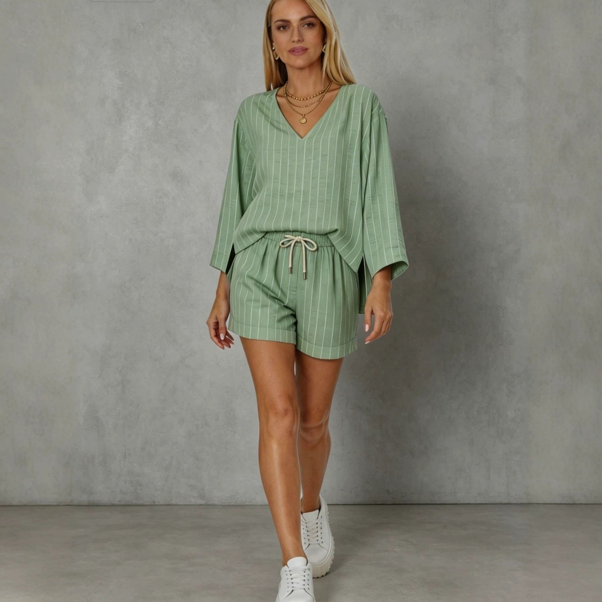 Loose V-neck long sleeved shorts striped set 
